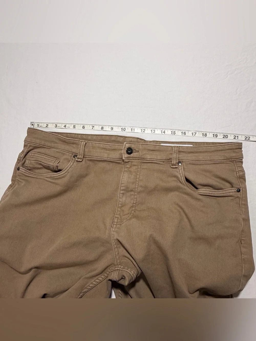 TPJ Straight stretch Jeans in Tan